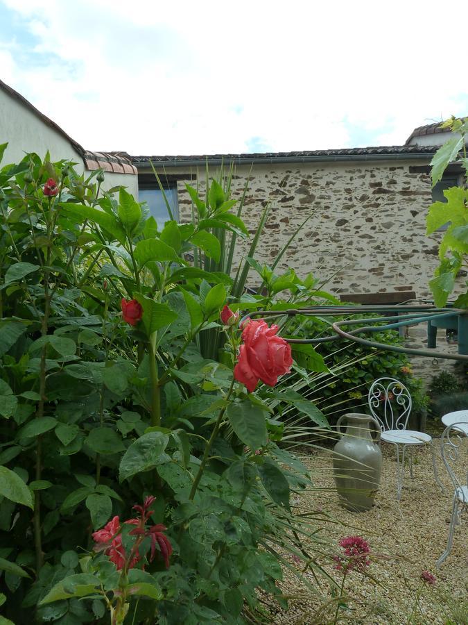 芙蓉德维涅住宿加早餐旅馆 Monnieres  外观 照片